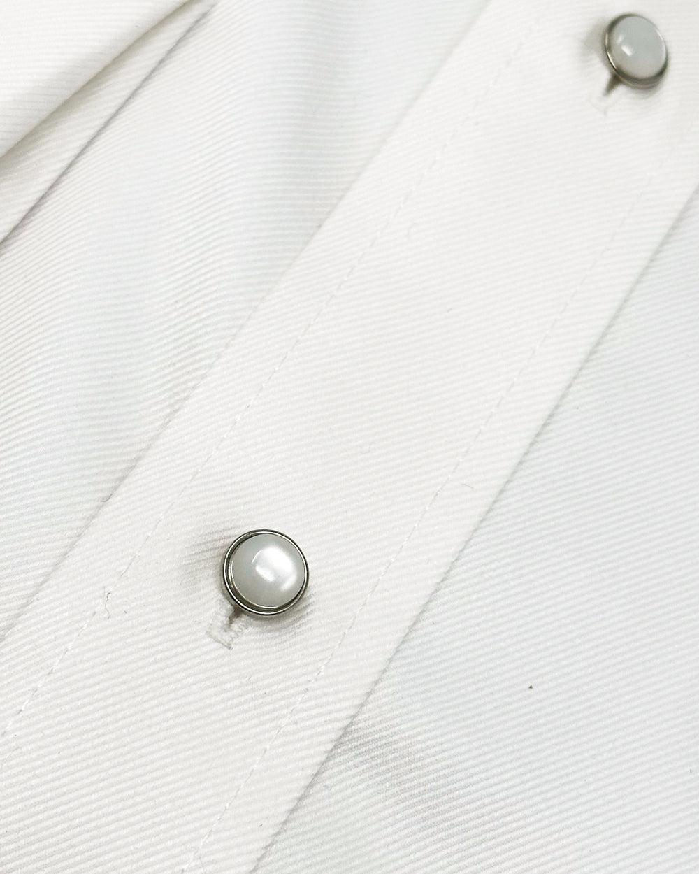 White Twill Tuxedo Shirt 15.5 / 32/33 White Twill Tuxedo Shirt 15.5 / 32/33